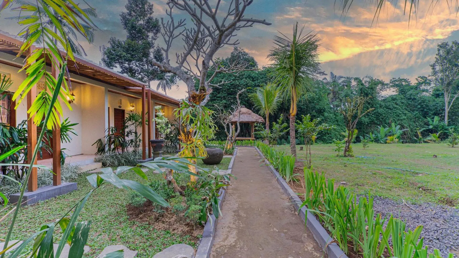 Puri Kurnia Ayu Hotel Ubud  Guest house Ubud (Bali)