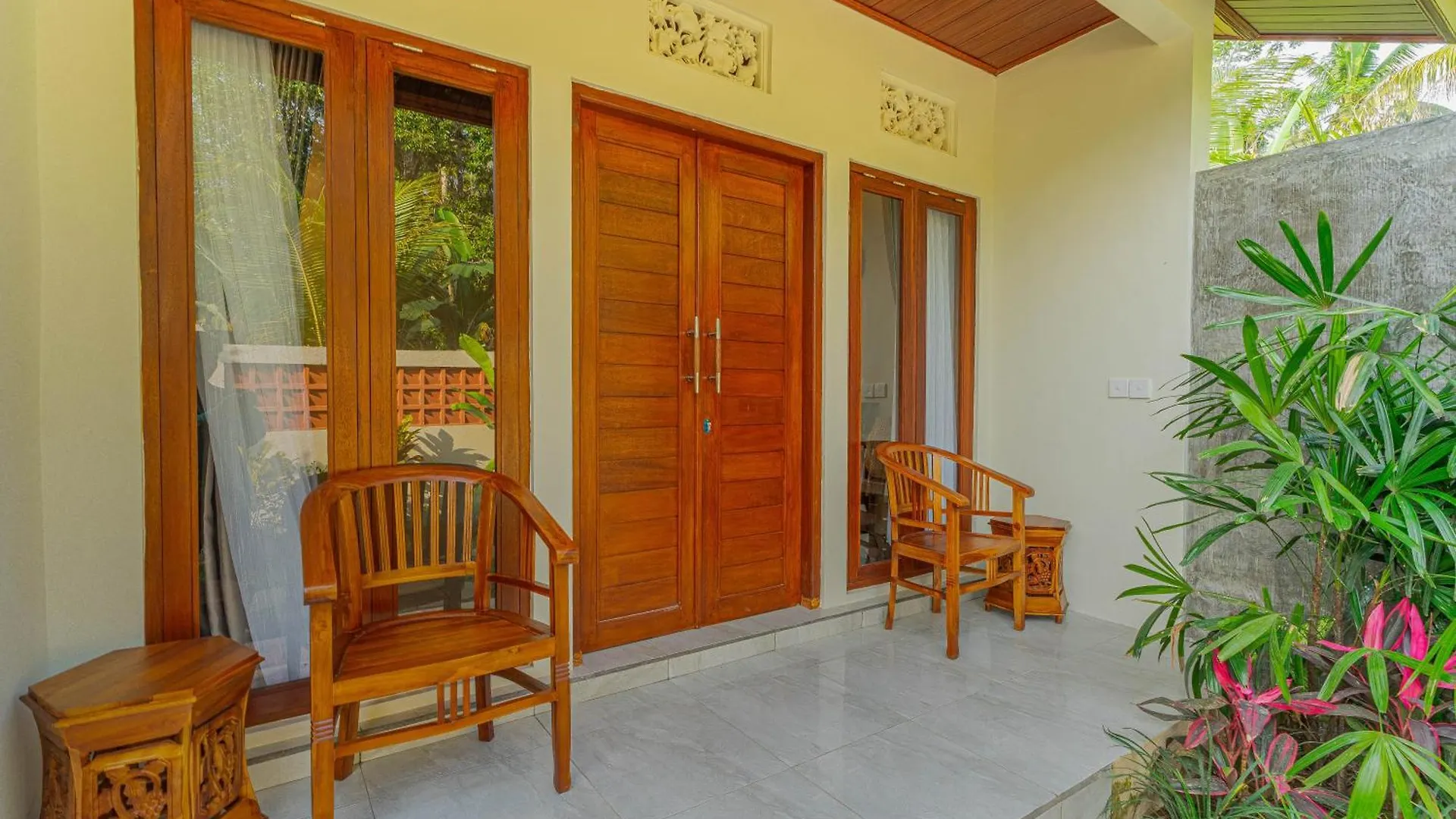 Puri Kurnia Ayu Hotel Ubud  0*, Ubud (Bali)