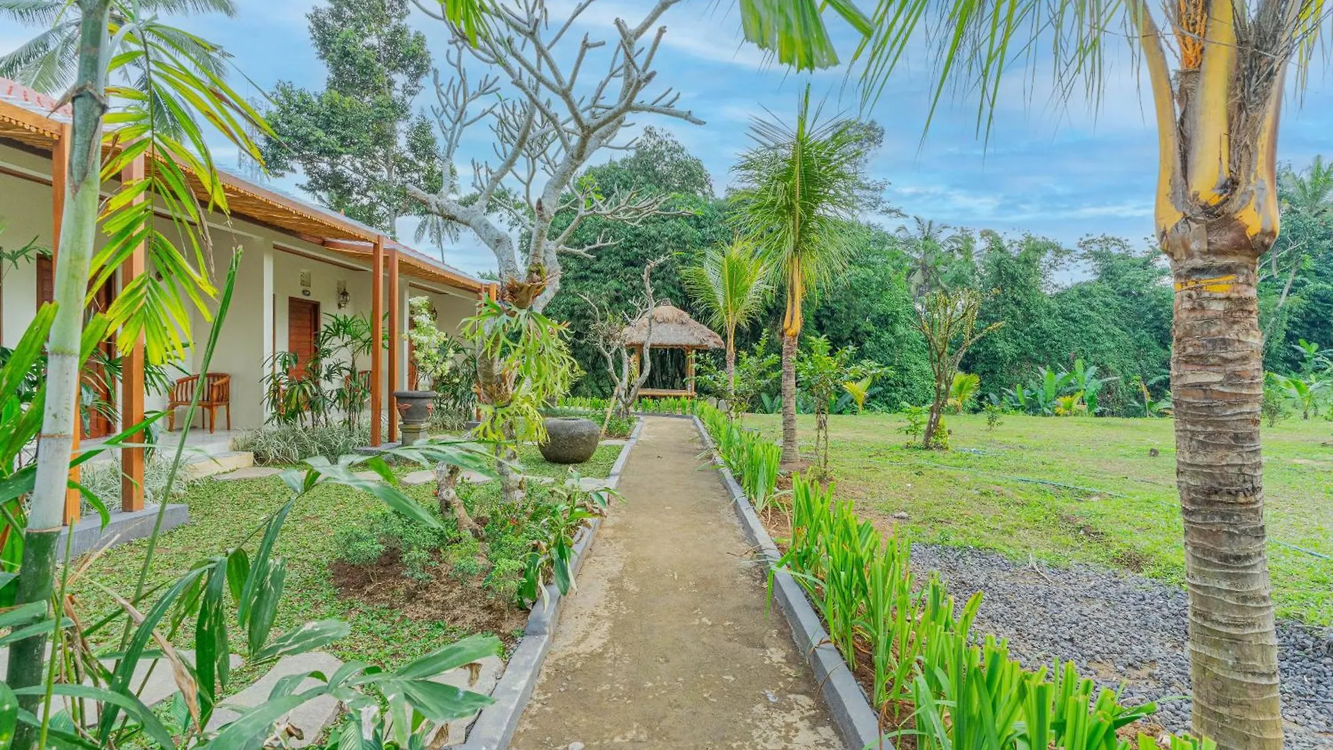 Puri Kurnia Ayu Hotel Ubud  Guest house